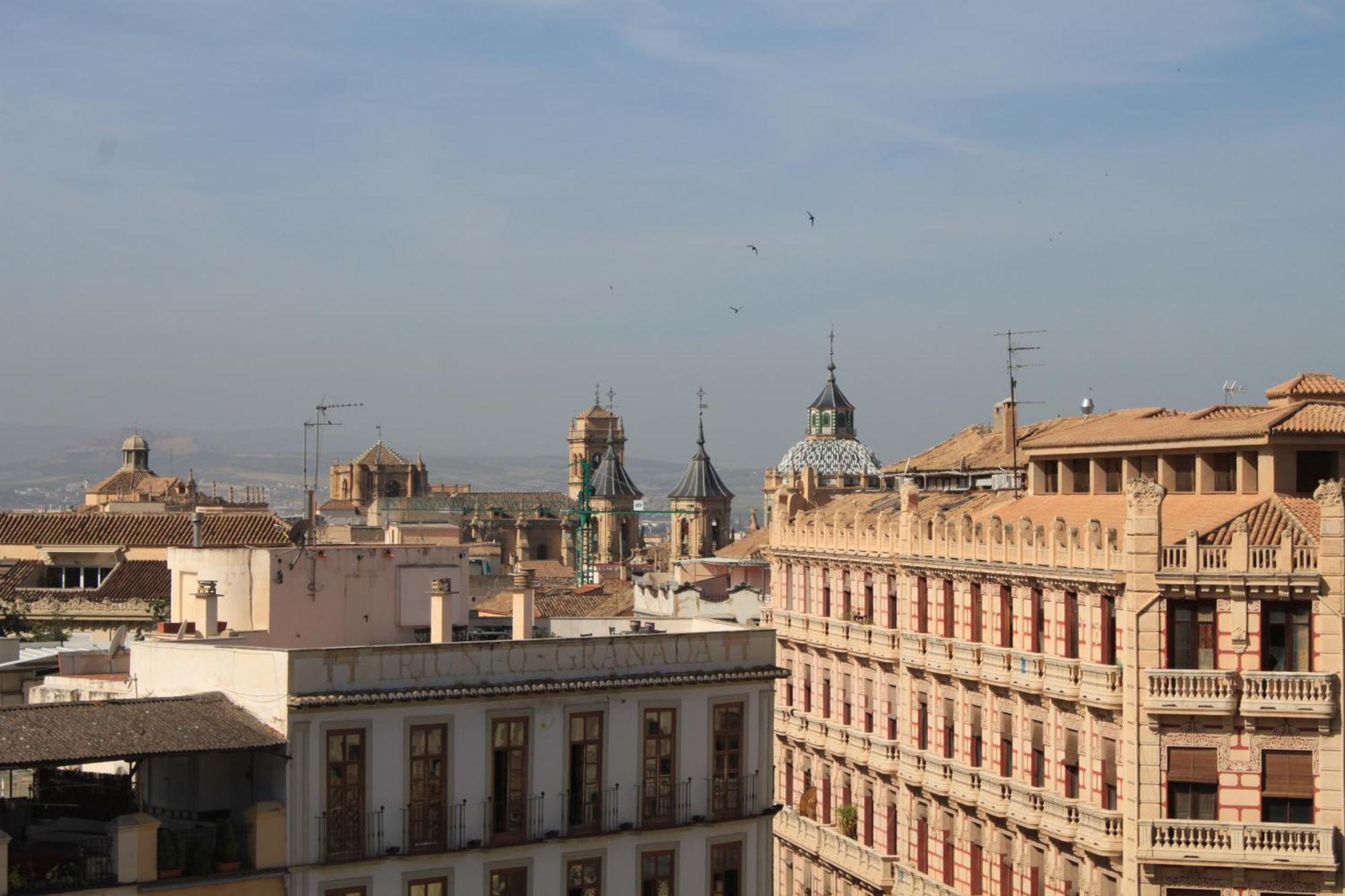 Апартаменты Piso Arco De Elvira Plaza Del Triunfo Гранада Экстерьер фото