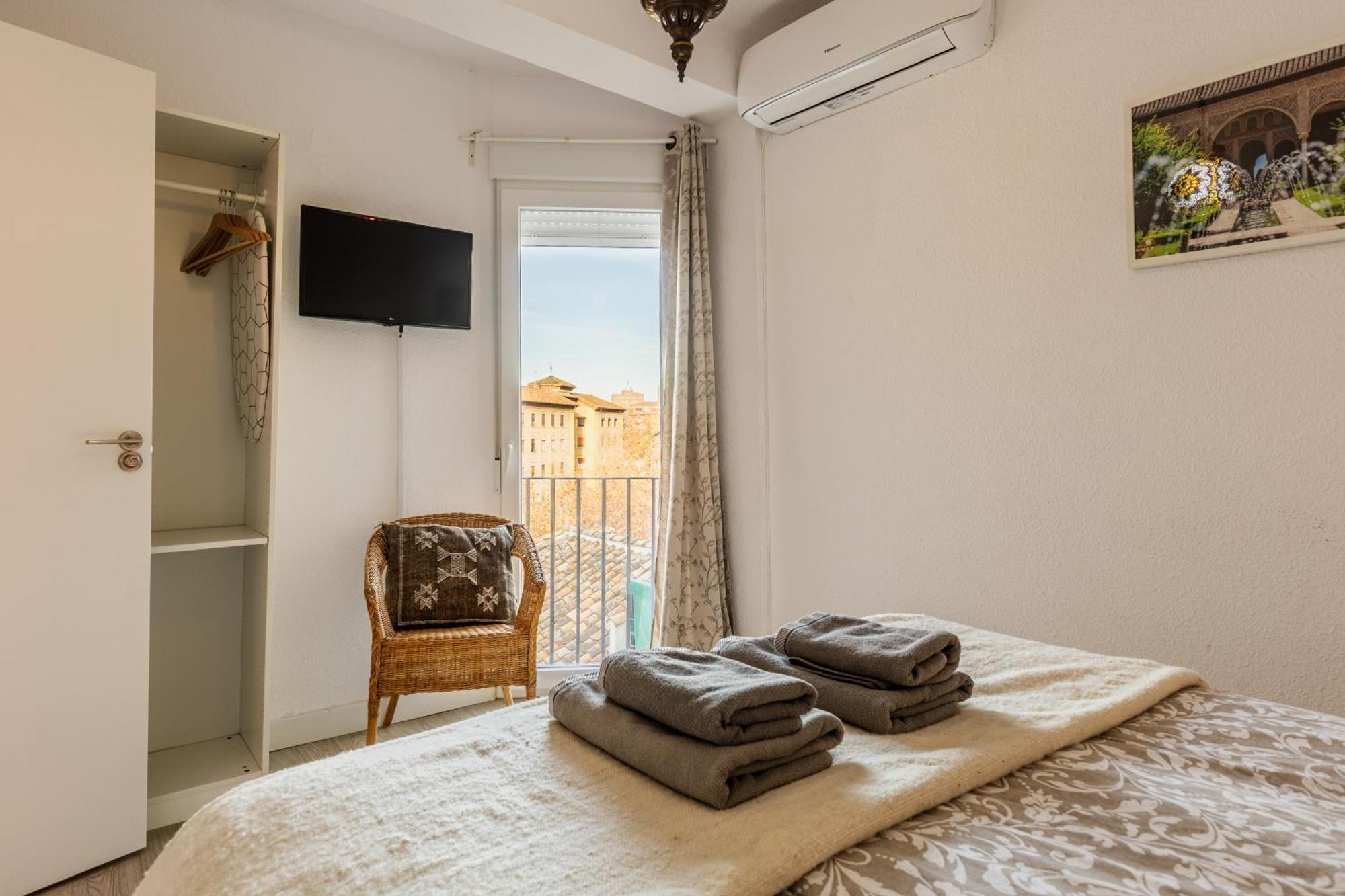 Апартаменты Piso Arco De Elvira Plaza Del Triunfo Гранада Экстерьер фото